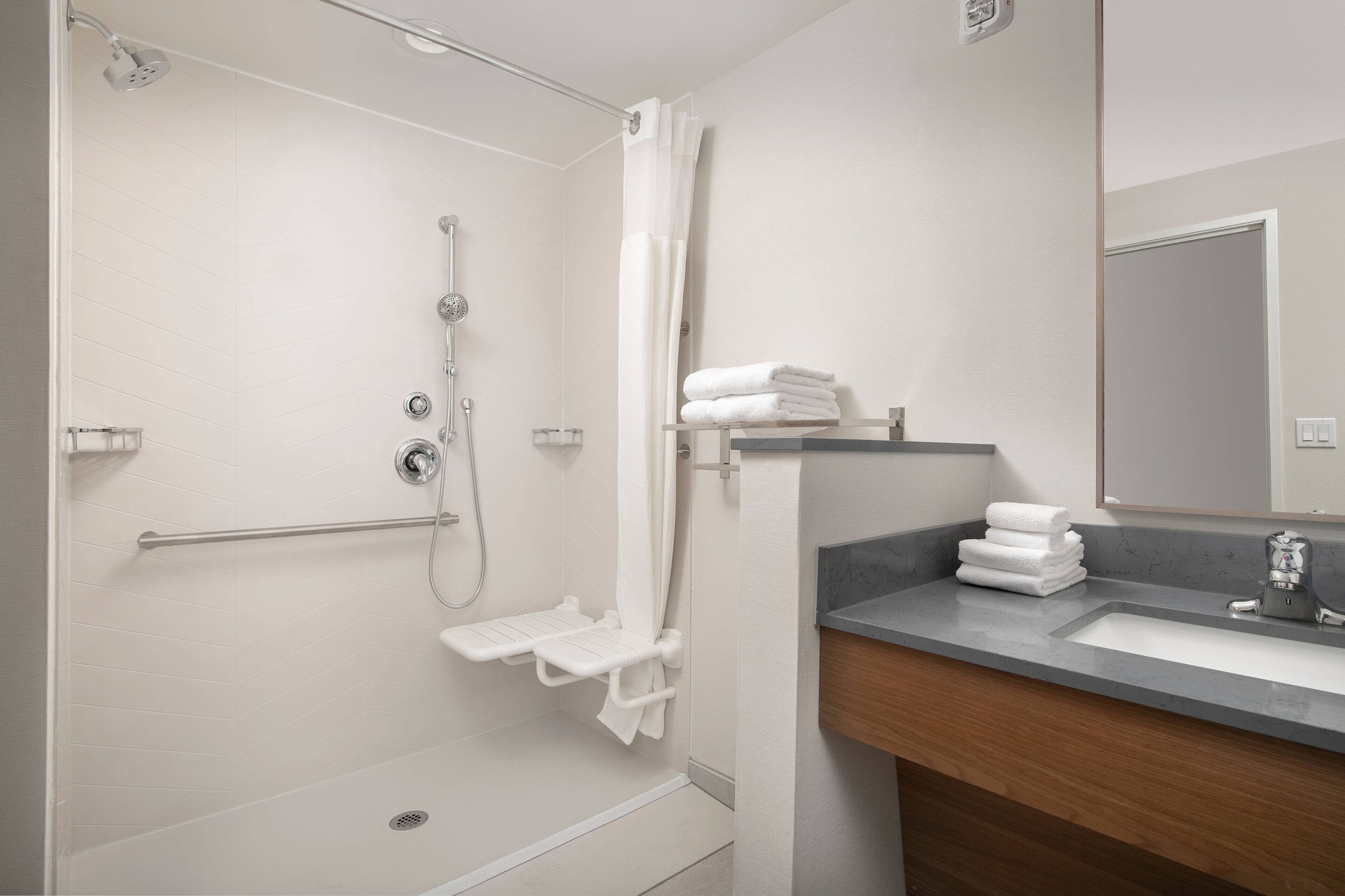 Fairfield Inn & Suites by Marriott New Orleans Metairie - photo 12