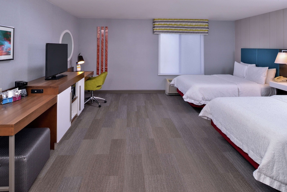 Hampton Inn & Suites Carson City - photo 23