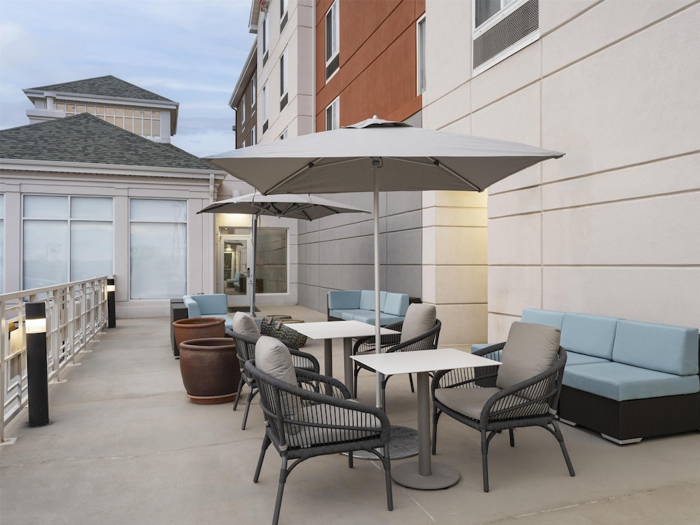Hilton Garden Inn Albuquerque Airport - photo 38
