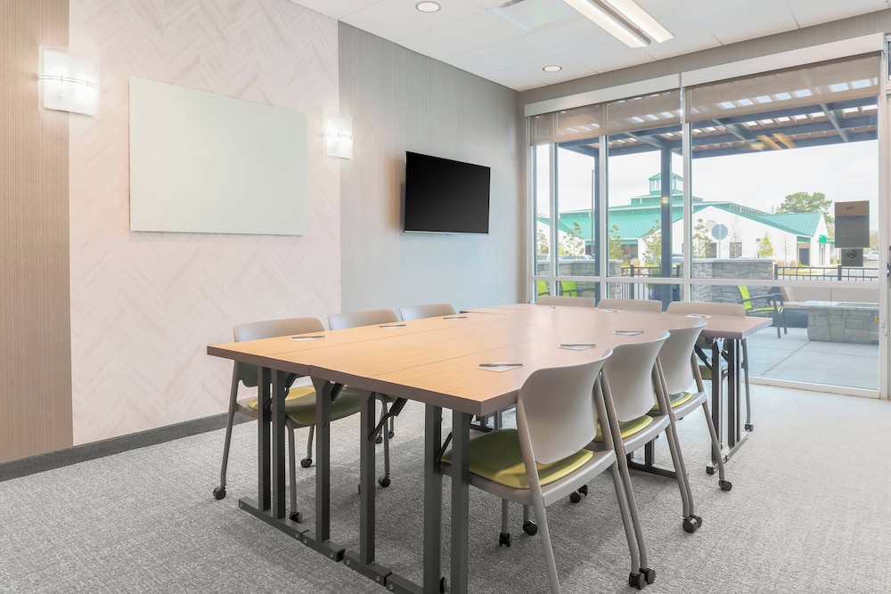 SpringHill Suites by Marriott Tallahassee North - photo 29