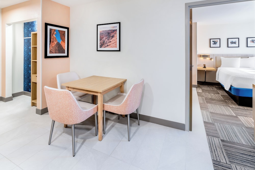Hilton Garden Inn Albuquerque Uptown - photo 14