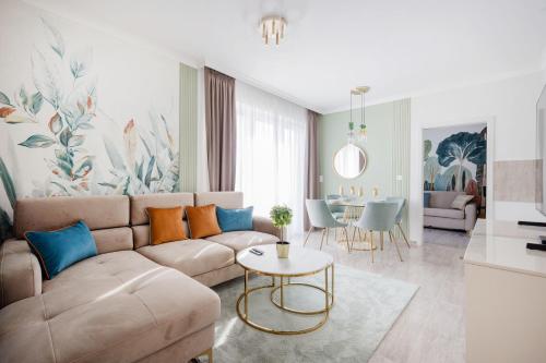 Your Ideal City Escape with Parking Included — 4-Star Luxury Hotel in Budapest, Hungary