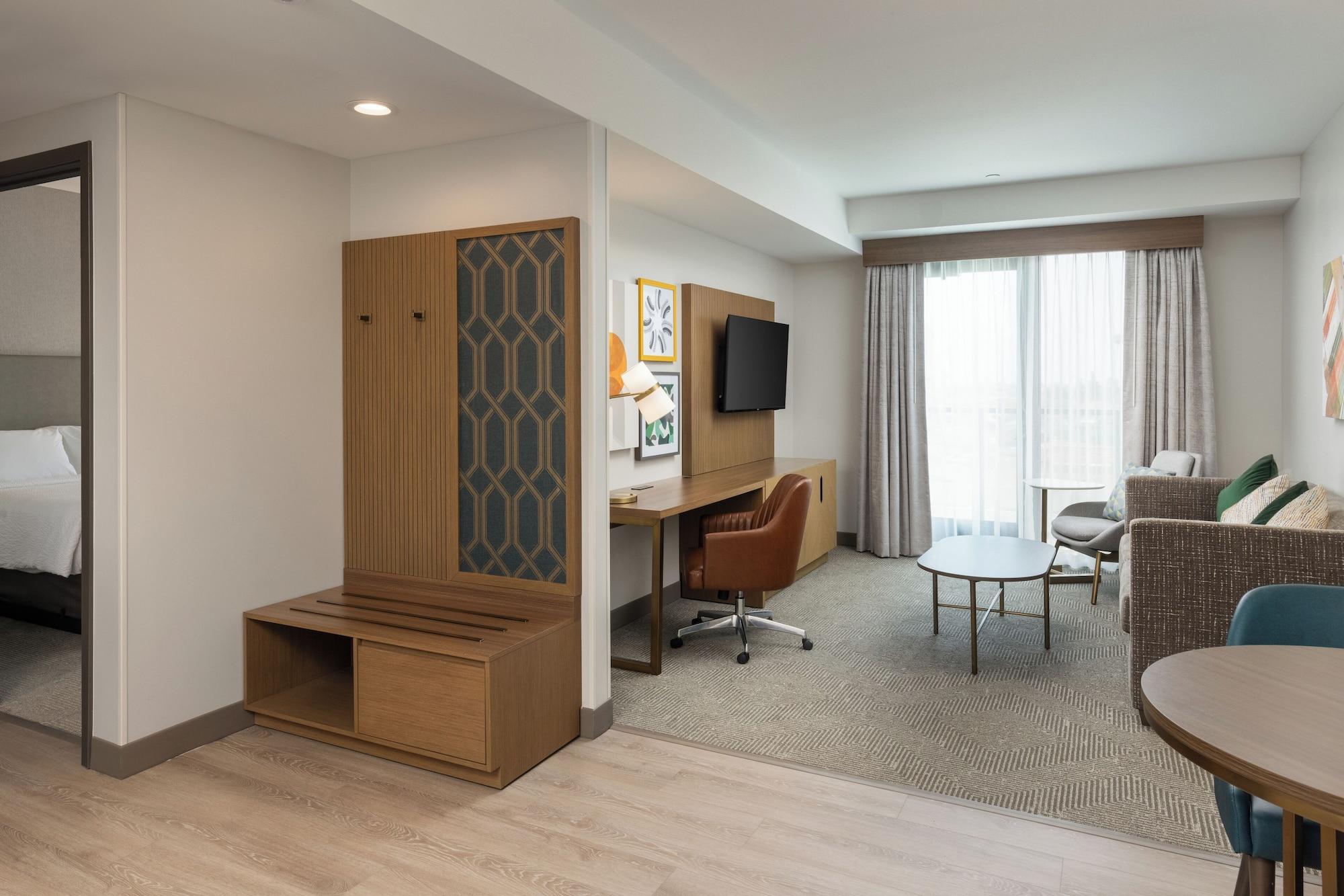 Holiday Inn & Suites Monterey Park Los Angeles by IHG - photo 28