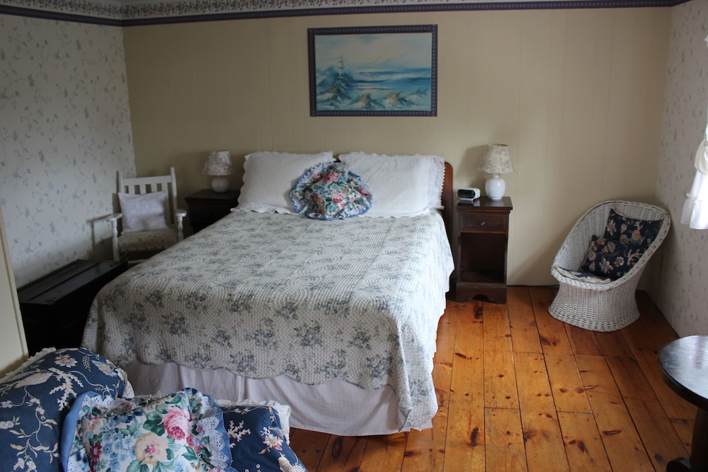 Sea Breeze Inn - photo 5