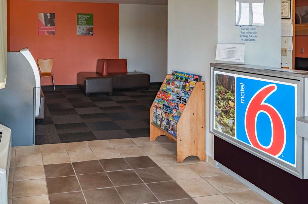 Motel 6 Drums PA - photo 28