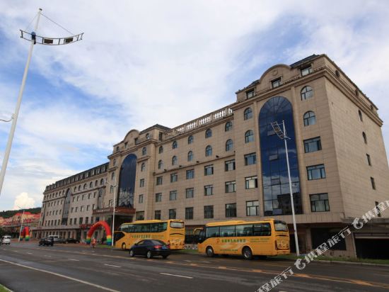 Xinhao Business Hotel — hotel near Yichun Lindu Airport