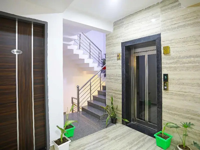 Super Townhouse Cloud Bay Near Genpact Sector 69 Gurgaon