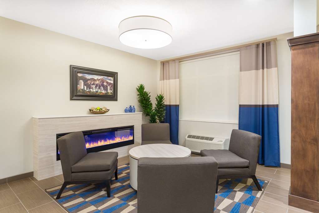 Microtel Inn & Suites by Wyndham Springville Provo - photo 3