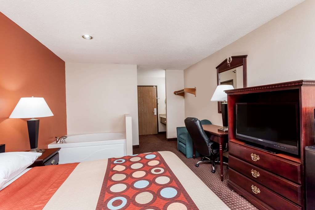 Super 8 by Wyndham Harrisburg - photo 13