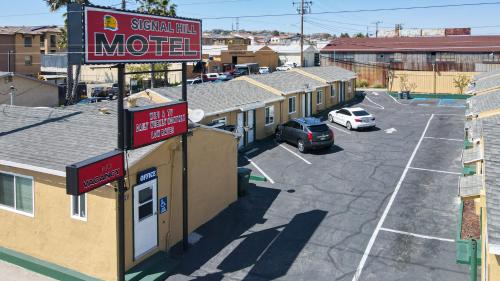 Signal Hill Motel Beach Motel — hotel near Long Beach International Airport