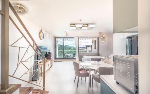 Ganghwa Maris Spa Pension — 4-Star Luxury Hotel in Incheon, South Korea