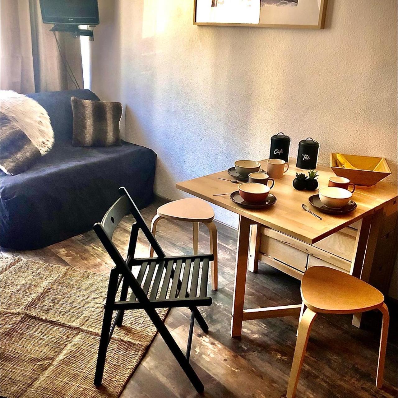 Charmant Studio Au Pieds Des Remontees Mecaniques. — hotel in Villard-De-Lans