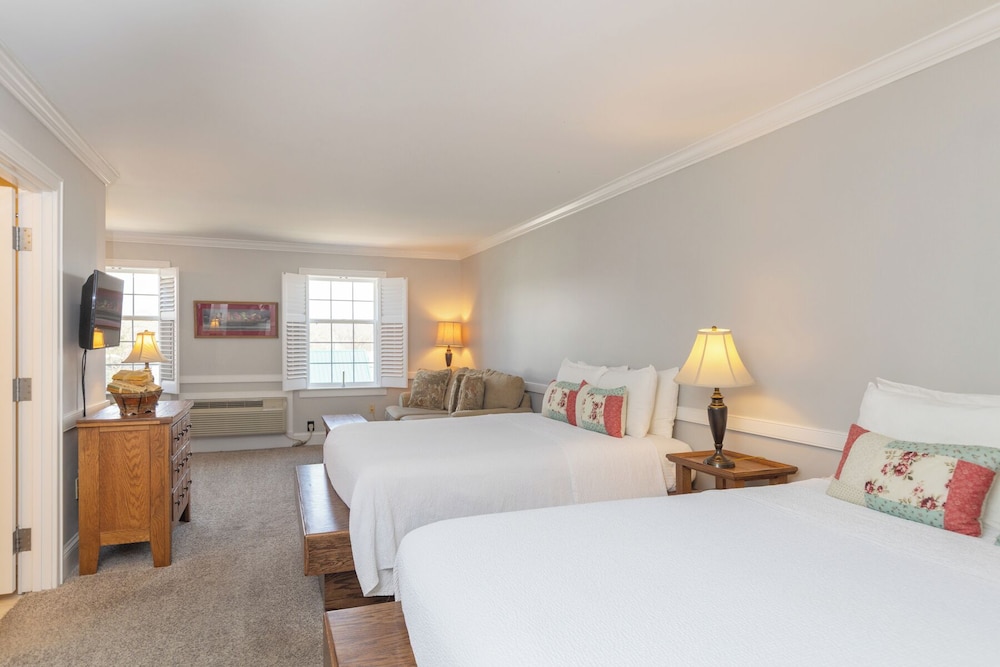 Selinsgrove Inn - photo 123