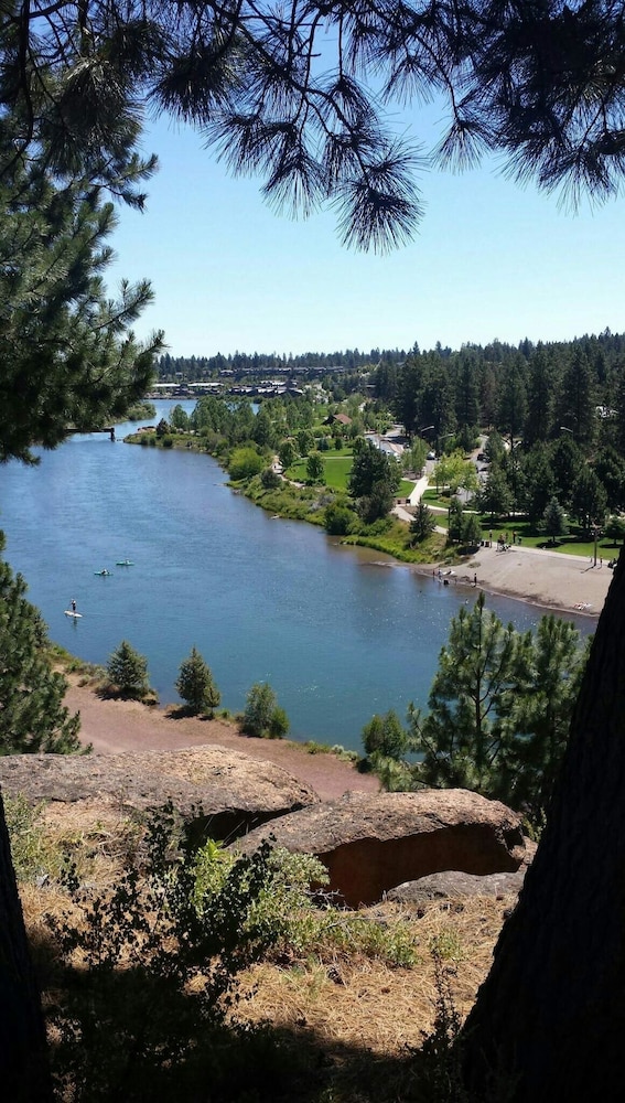Pine Ridge Inn - photo 35
