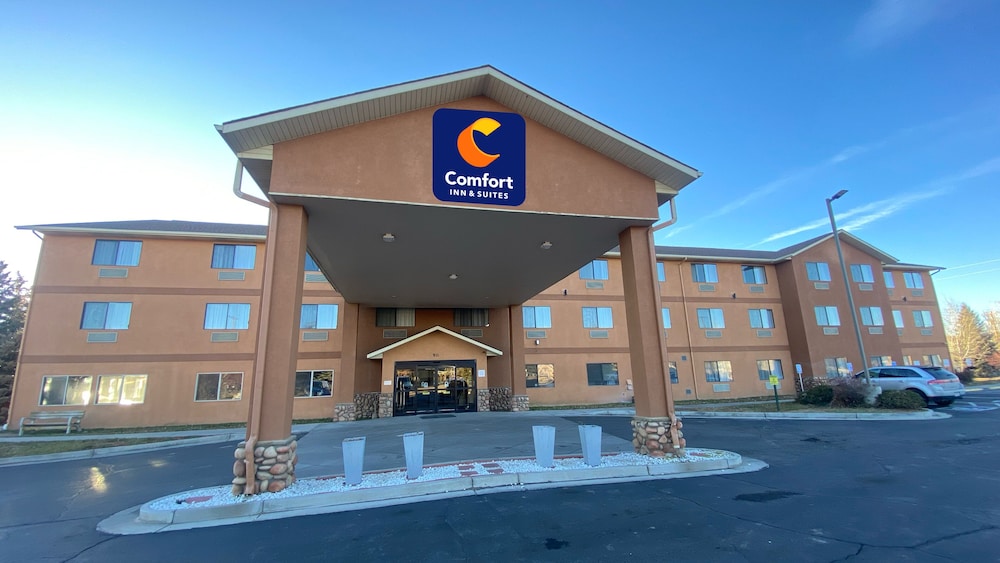 Comfort Inn & Suites Gunnison Crested Butte - featured photo