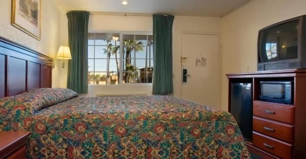 Orange Show Inn San Bernardino - photo 12