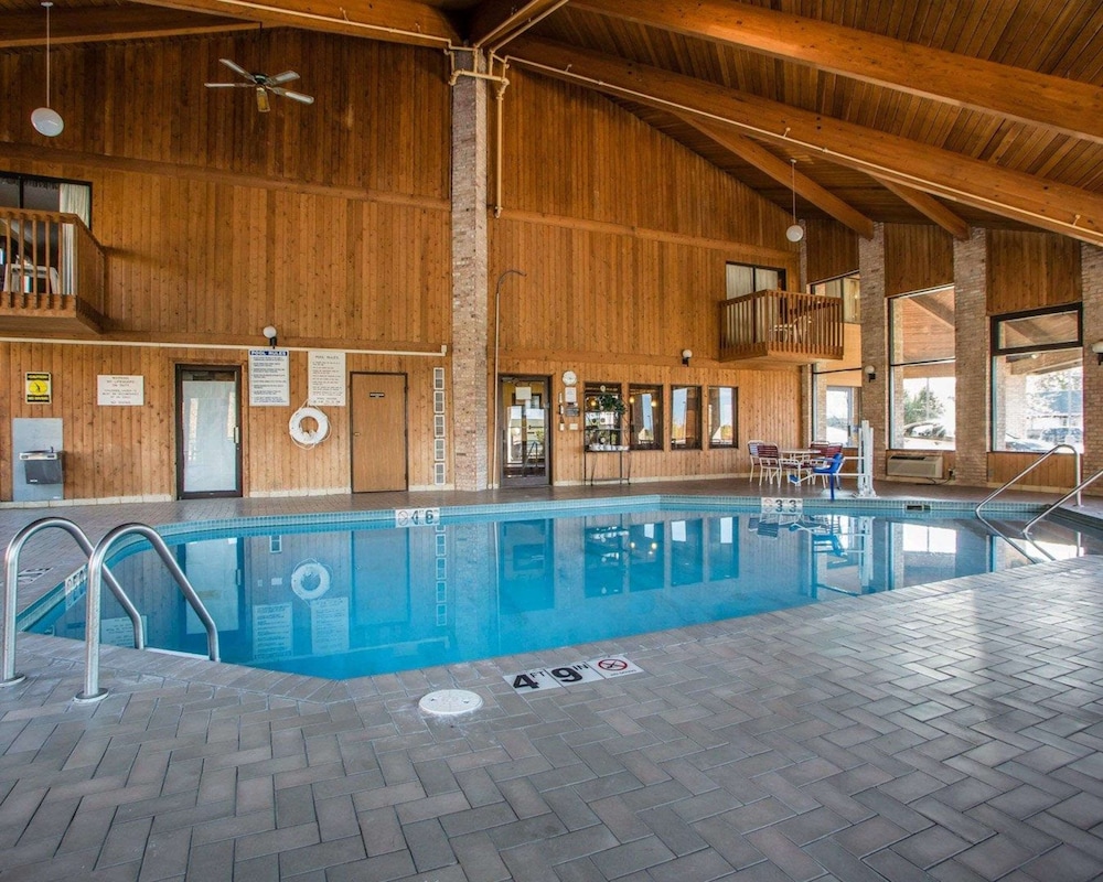 AmericInn by Wyndham Mosinee Central Wisconsin Airport - photo 21