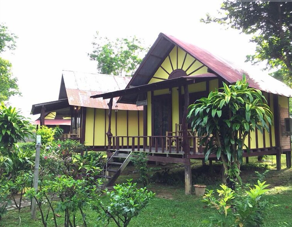 Kuraburi Resort — hotel in Khura Buri