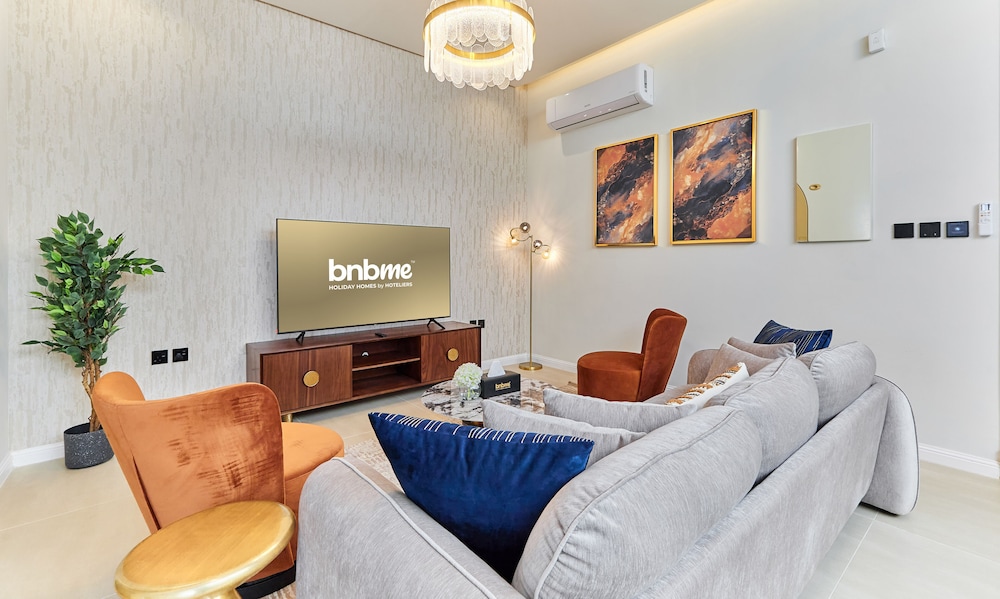 bnbmehomes 3BR near Kingdom Arena 21 — 4-Star Luxury Hotel in Riyadh, Saudi Arabia