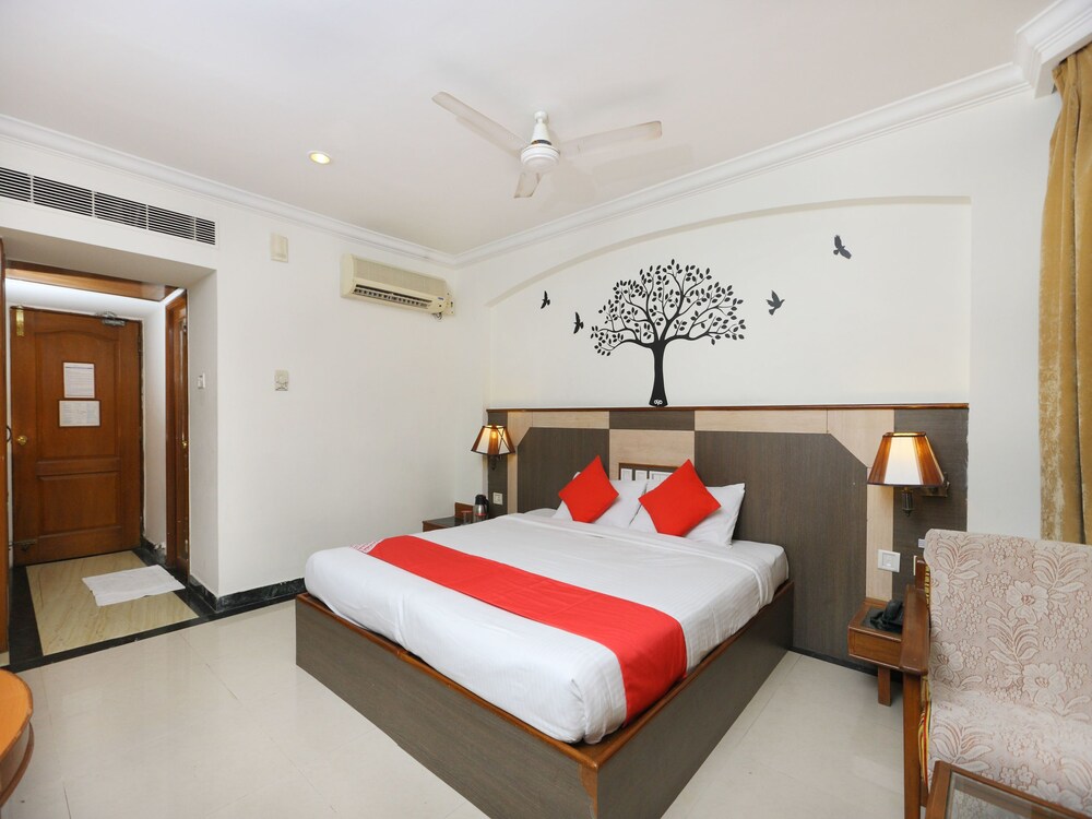OYO 1081 Hotel Sindhu International — hotel in Tirupati