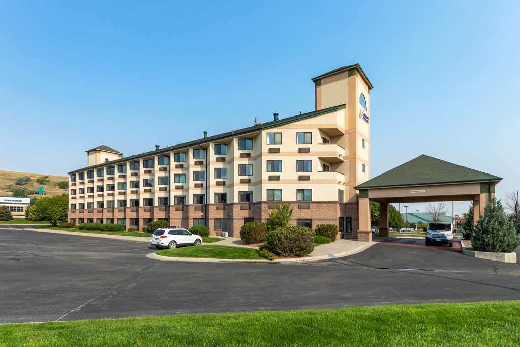 Comfort Inn & Suites Market Airport - featured photo