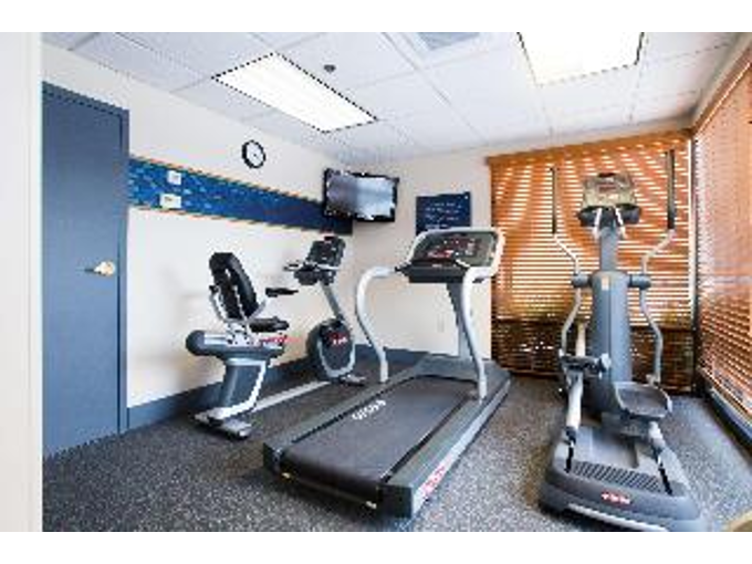 Hampton Inn Manheim - photo 6