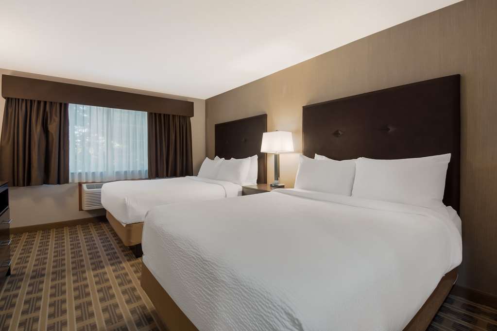 Best Western University Inn & Suites - photo 18