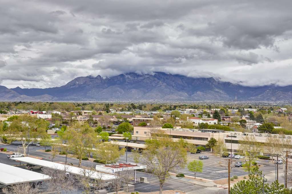Hyatt Place Albuquerque Uptown - photo 13