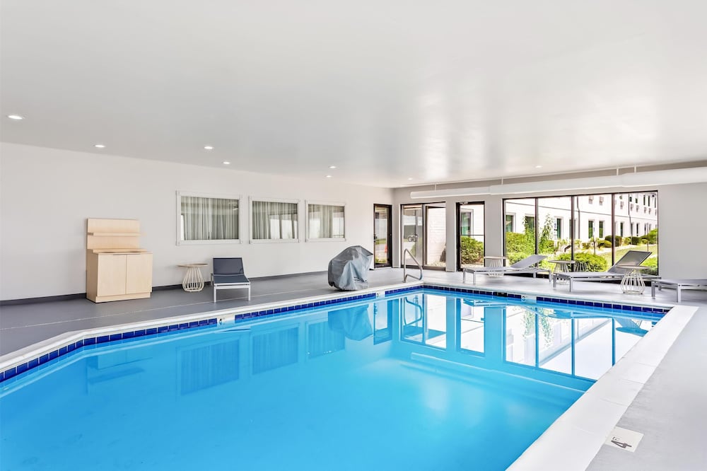 Spark by Hilton Oak Forest - photo 40