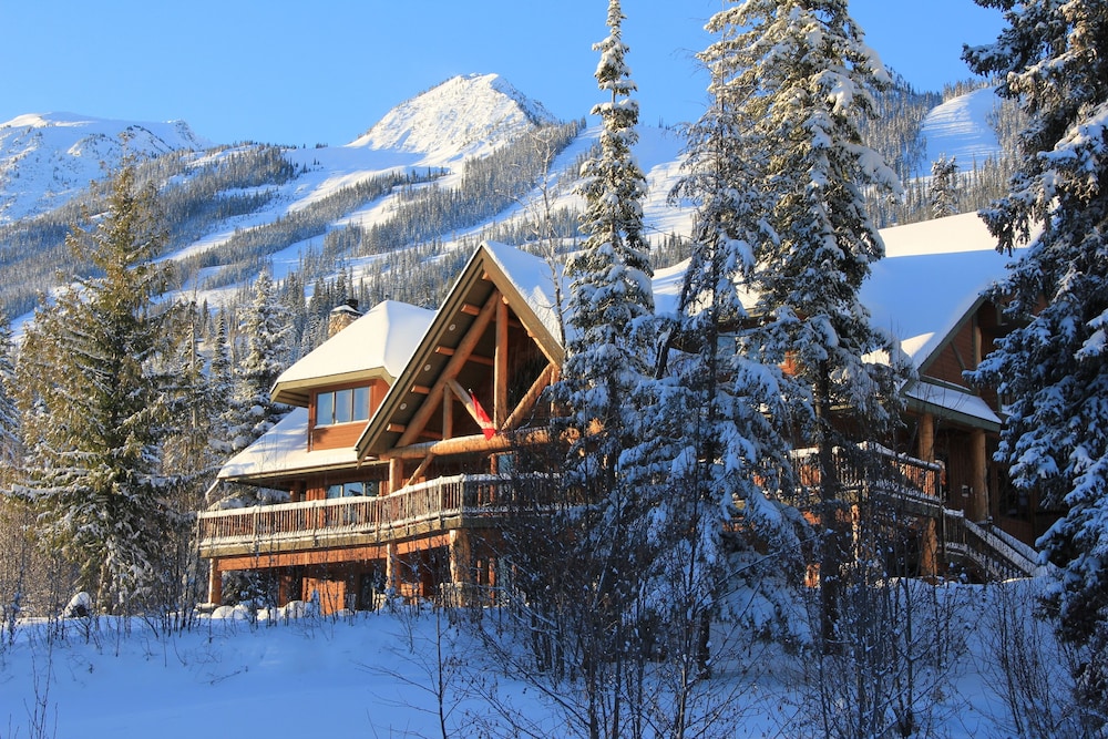 Vagabond Lodge at Kicking Horse Resort in Golden, Canada