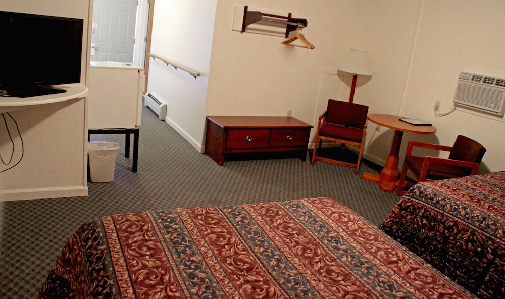 Potsdam Inn - photo 12