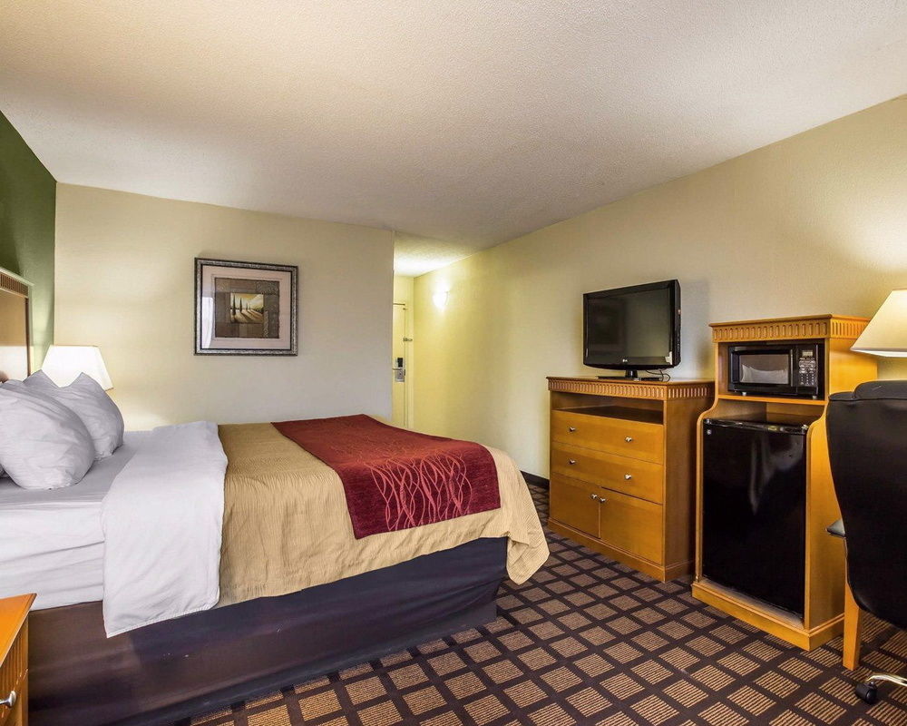 Country Inn & Suites by Radisson Greenville SC - photo 27