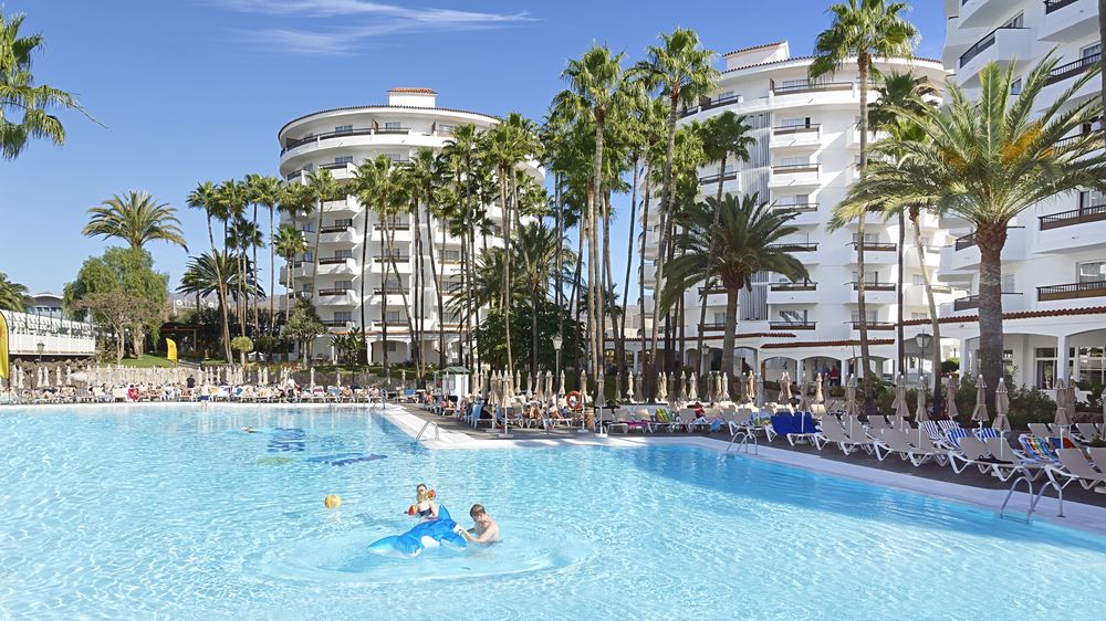 Servatur Waikiki — 4-Star Luxury Hotel in San Bartolome De Tirajana, Spain