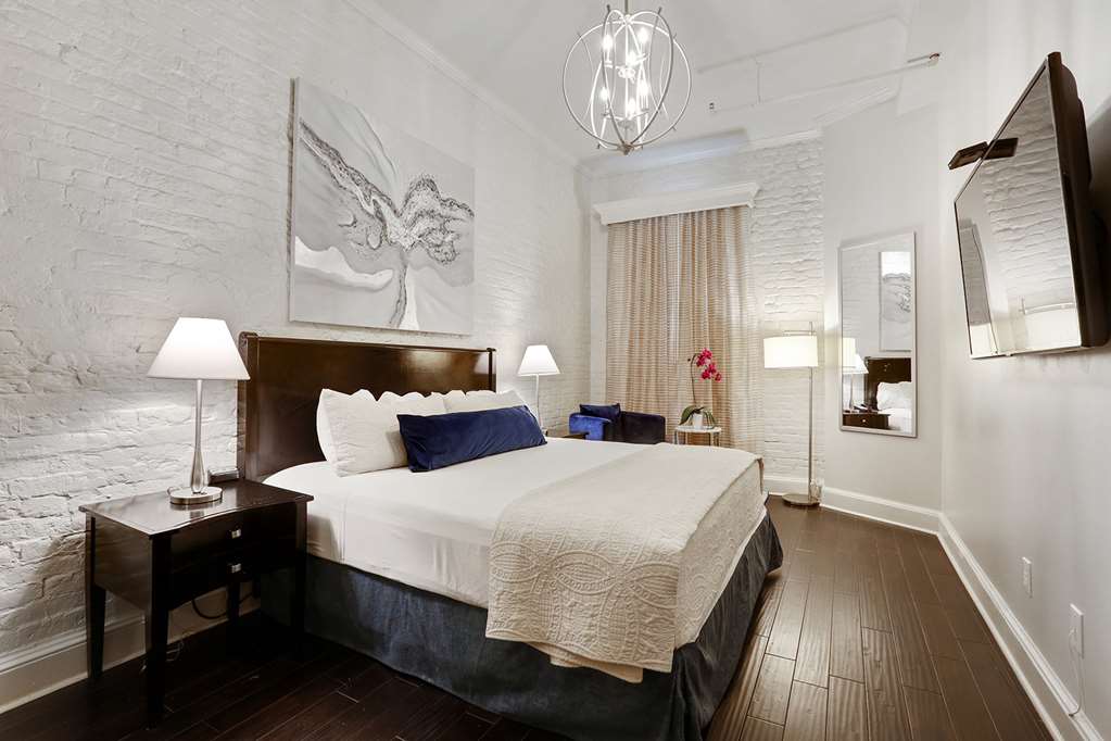 La Galerie French Quarter Hotel - photo 2