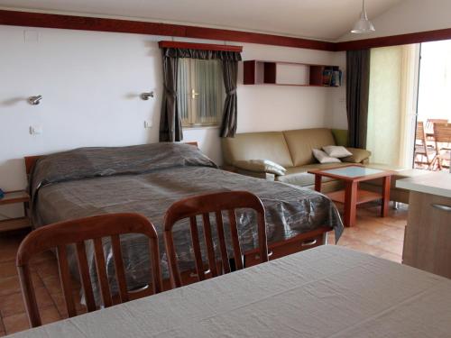 Ra Krvavica Studio — 4-Star Luxury Hotel in Baska Voda, Croatia
