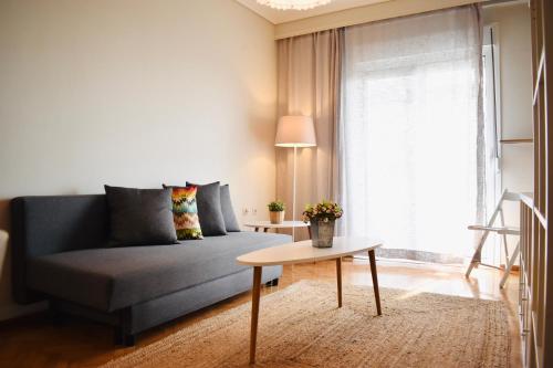 Vasilissis Olgas Sea View Apartment — 4-Star Luxury Hotel in Thessaloniki, Greece