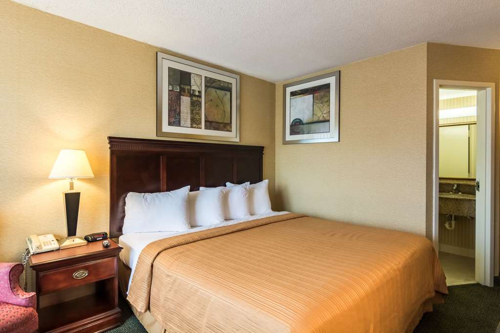 Quality Inn Manassas - photo 17