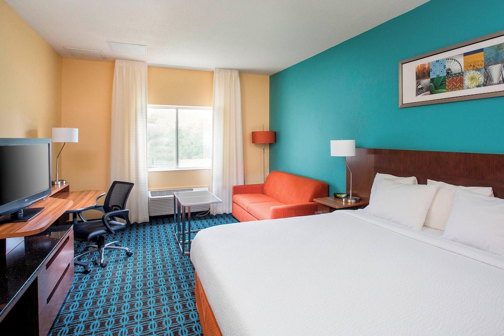 Fairfield Inn & Suites Quincy - photo 9