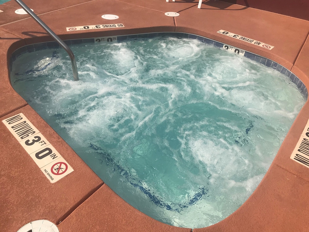 Skyline Hotel & Casino - photo 19