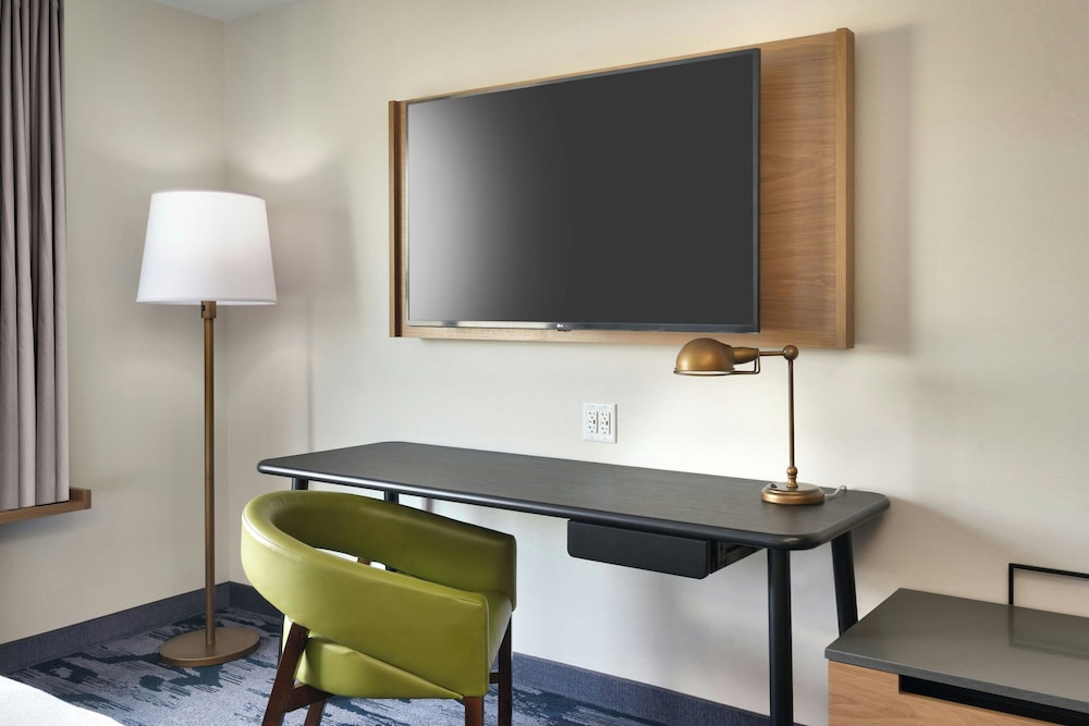 Fairfield by Marriott Inn & Suites Livingston Yellowstone - photo 12