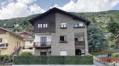Casa Cretier — 4-Star Luxury Hotel in Aosta, Italy