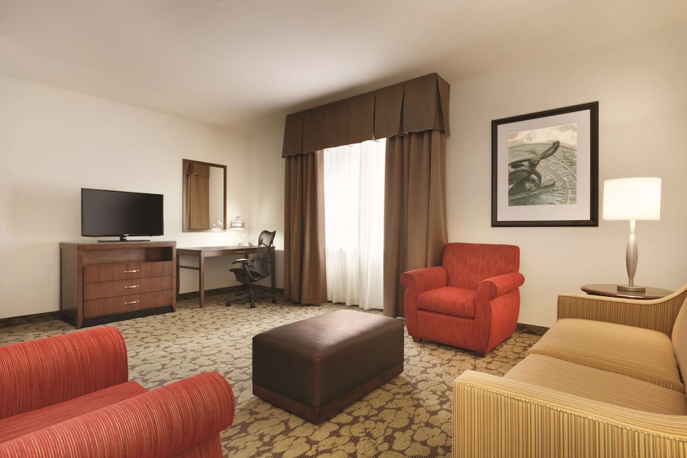 Hilton Garden Inn Rochester Downtown NY - photo 34