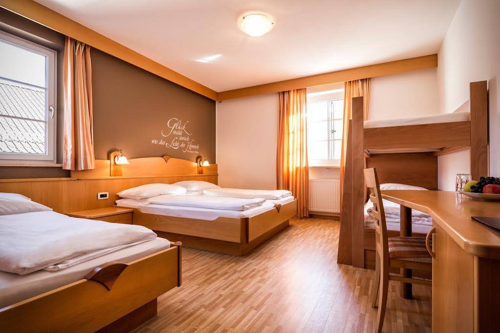 Hotel Löwenwirt — hotel in Cermes