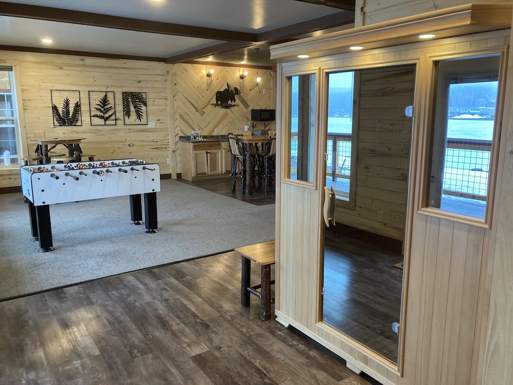Keweenaw Waters Resort - photo 107