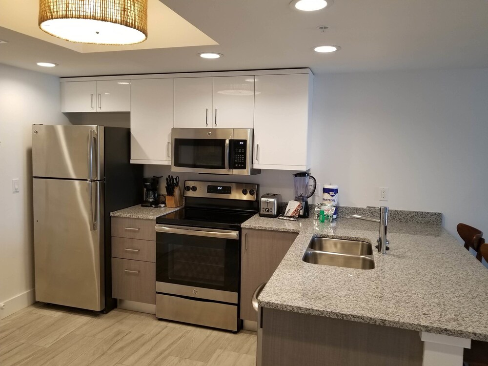 Provident Oceana Beachfront Suites - photo 10
