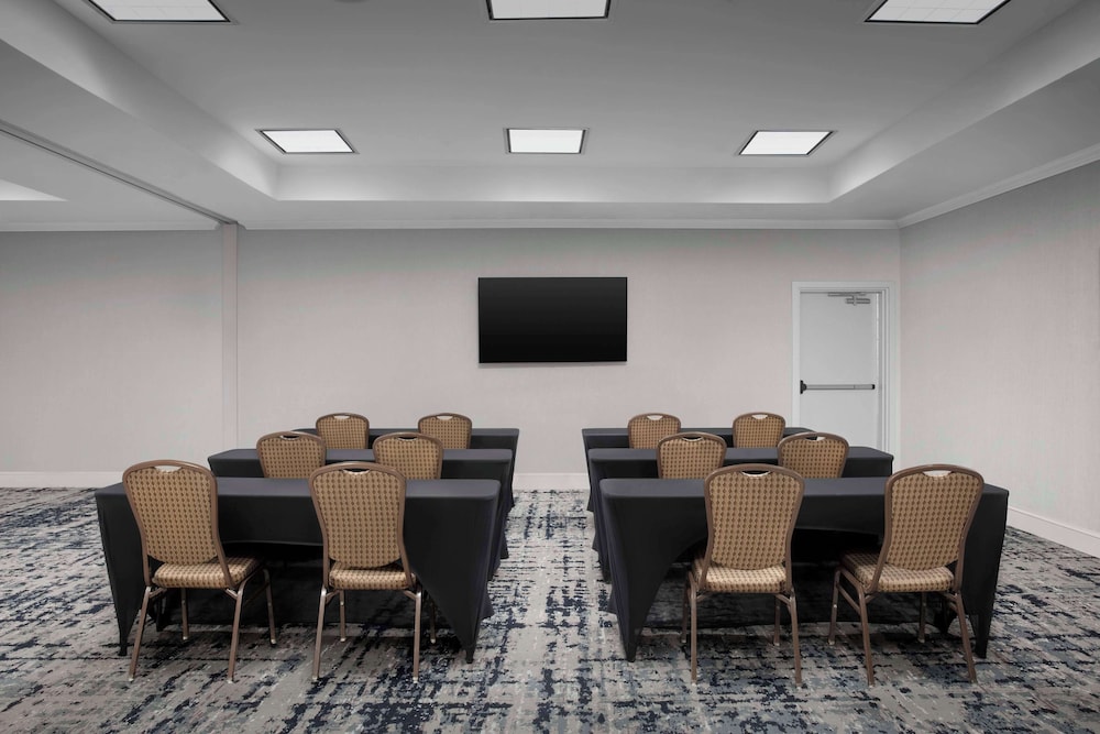 Homewood Suites by Hilton Irving DFW Airport - photo 41