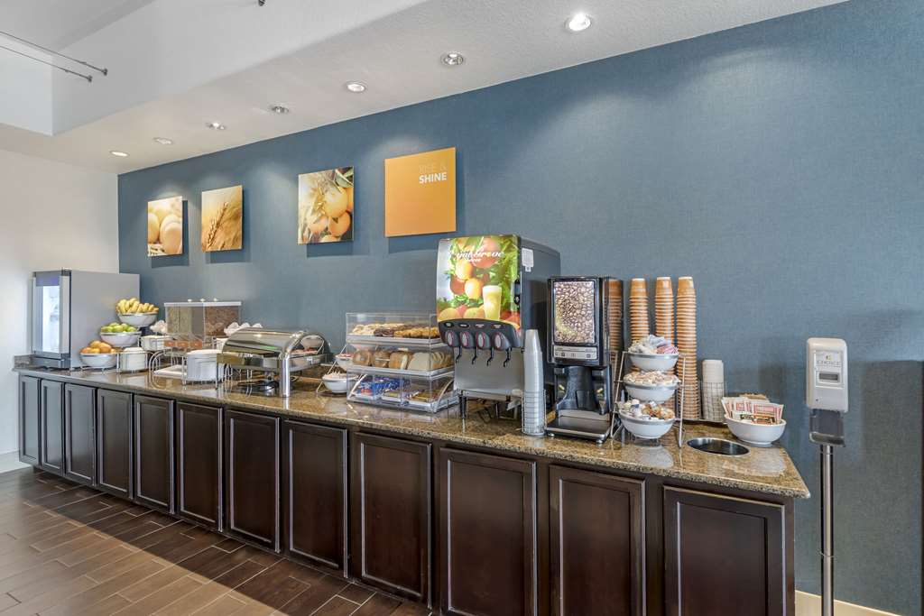 Comfort Inn & Suites Brighton Denver NE Medical Center - photo 41