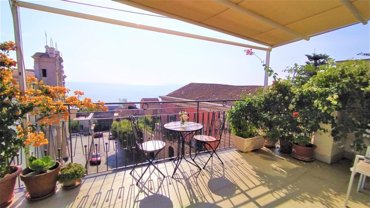 Casa Aranci — 4-Star Luxury Hotel in Acireale, Italy