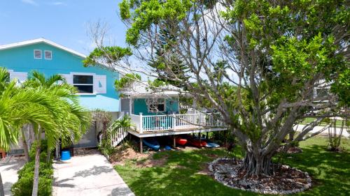 Destination Relaxation - last minute hotel in Holmes Beach