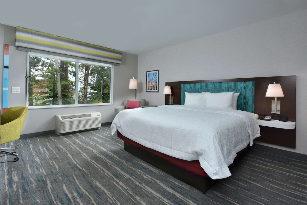 Hampton Inn & Suites by HIlton Charlotte North I 485 - photo 42